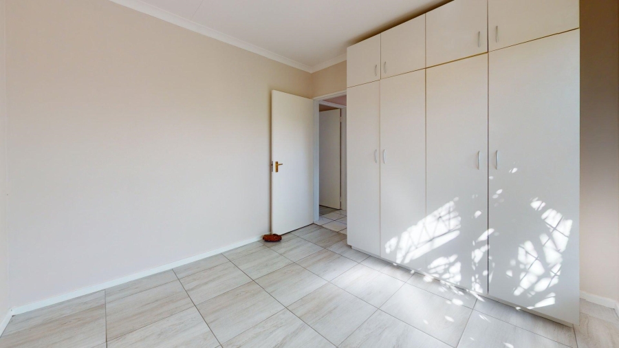 2 Bedroom Property for Sale in Kabega Park Eastern Cape
